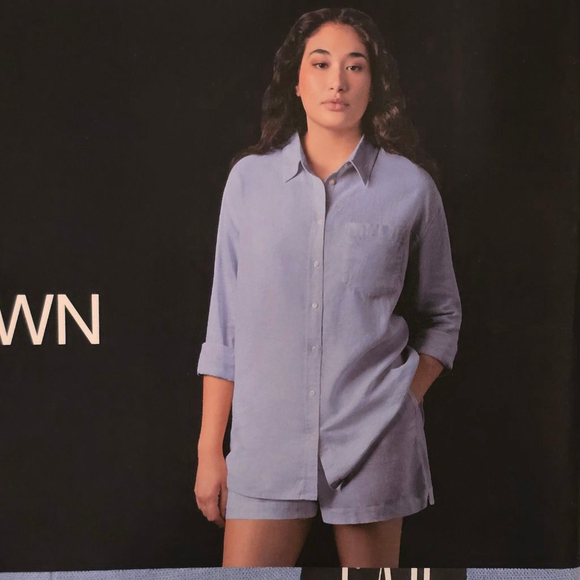 Women's GAP Blue Linen Button Down Shirt Standard XL - Picture 3 of 3